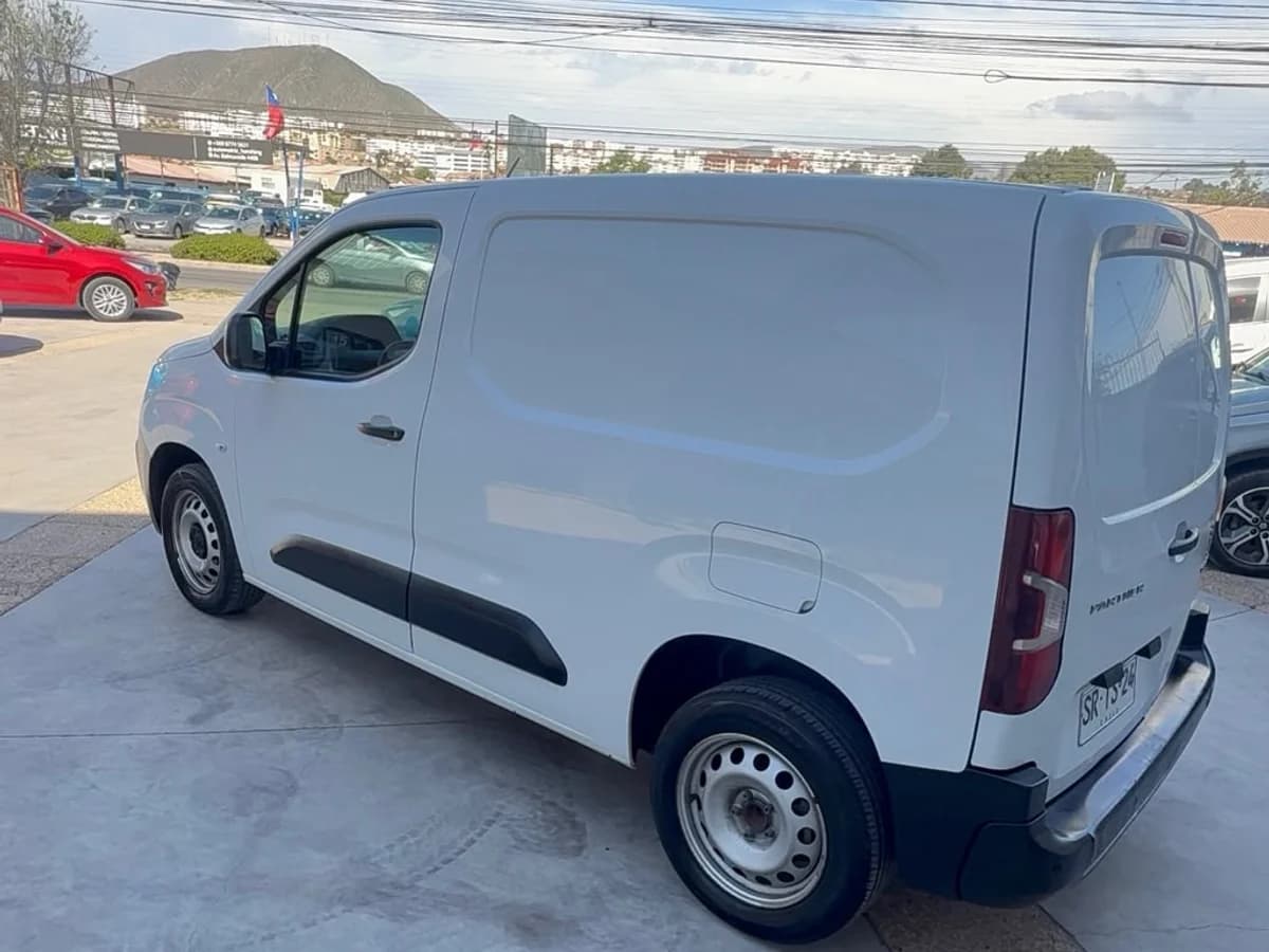 PEUGEOT Partner 1.5 2023 - Imagen 6