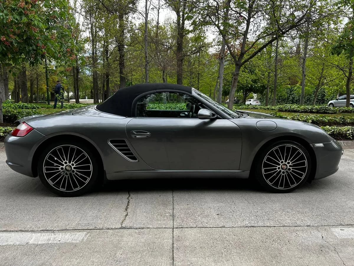 Porsche Boxster 2.7L MT5 240HP 2P año 2008 - Imagen 14