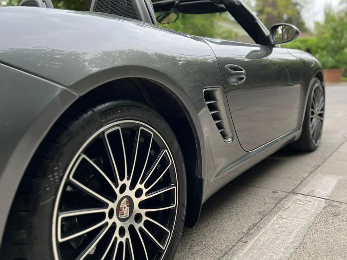 Porsche Boxster 2.7L MT5 240HP 2P año 2008 - Imagen 17