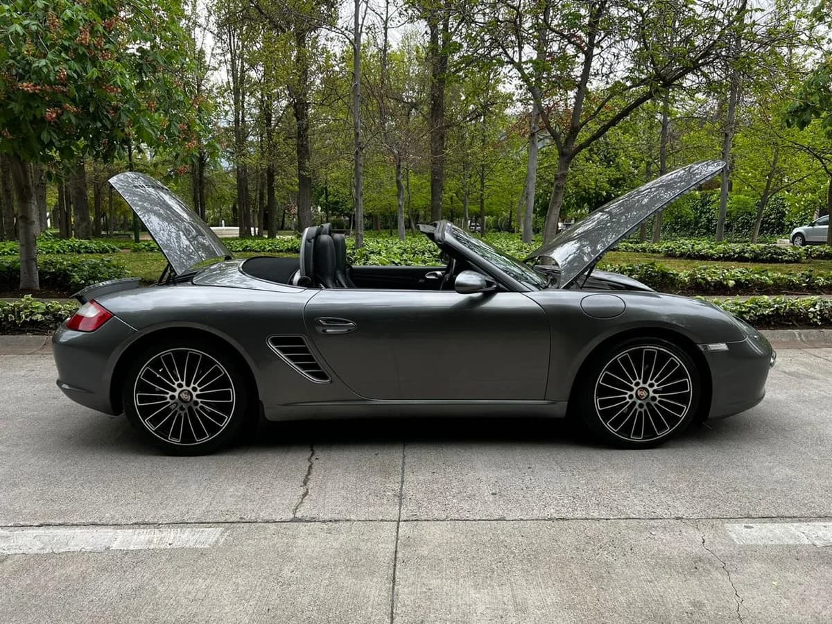 Porsche Boxster 2.7L MT5 240HP 2P año 2008 - Imagen 22