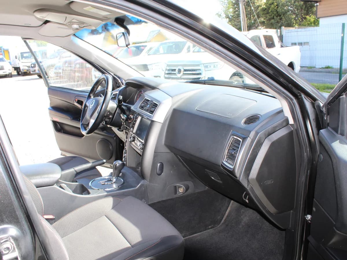 SSANGYONG Actyon 4x4 2.0D 2017 - Imagen 5