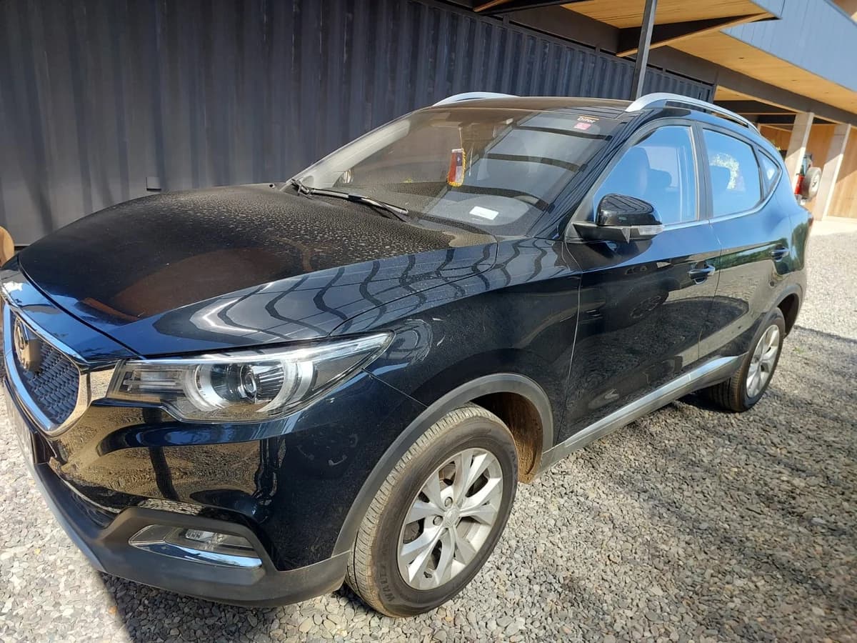 MG ZS 1.5L std 4x2 mt5 año 2025 - Imagen 1
