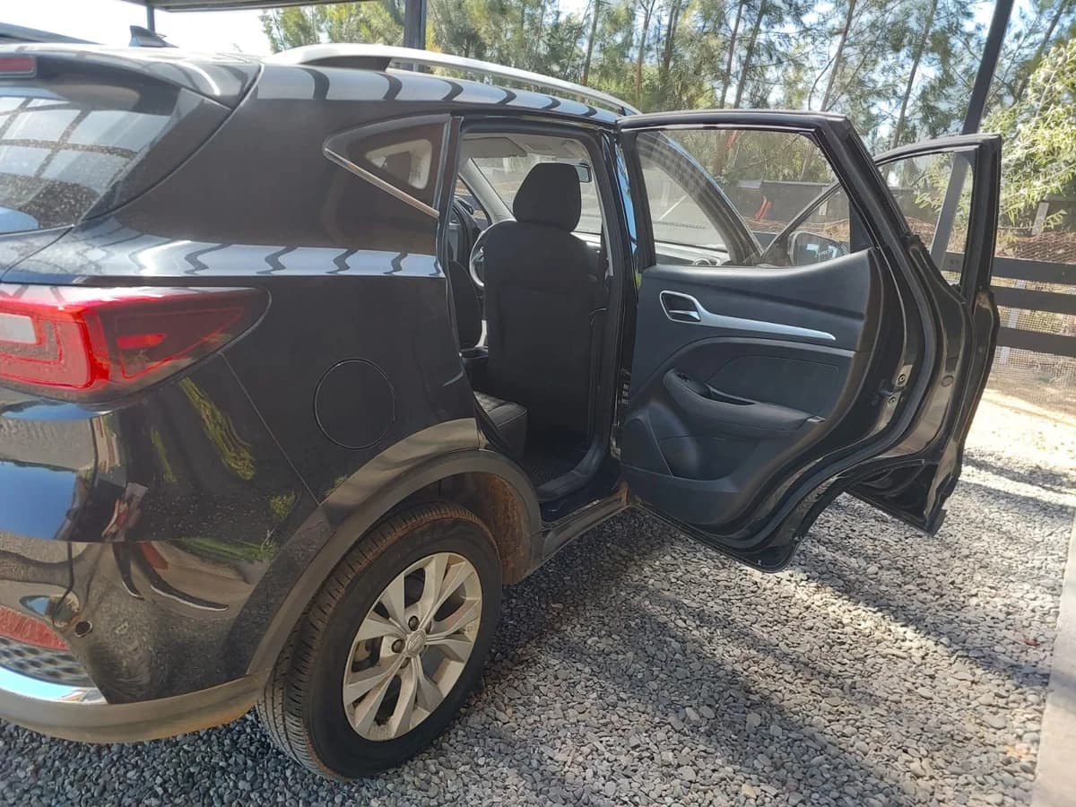 MG ZS 1.5L std 4x2 mt5 año 2025 - Imagen 11