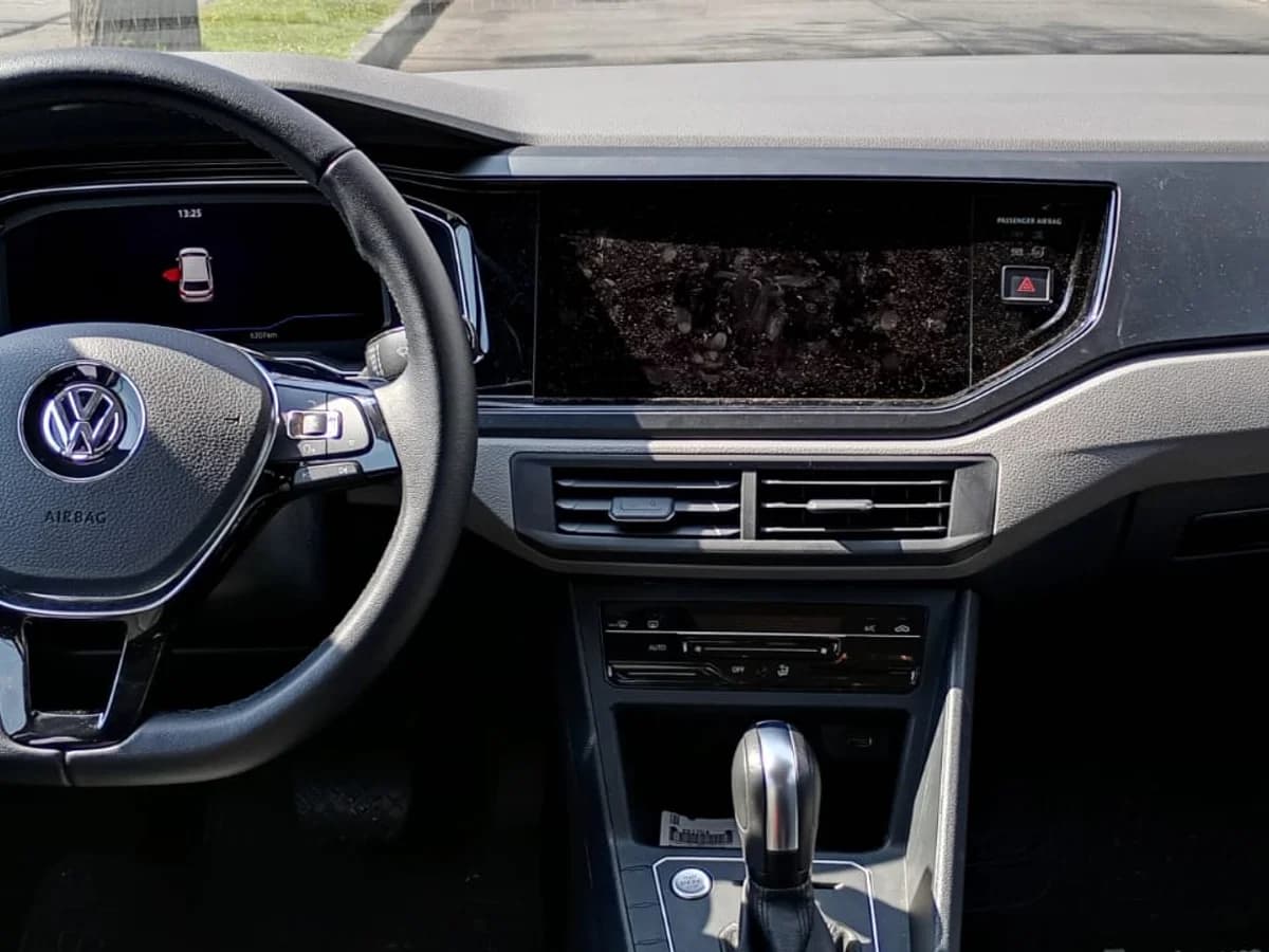 VOLKSWAGEN Polo 2023 - Imagen 10